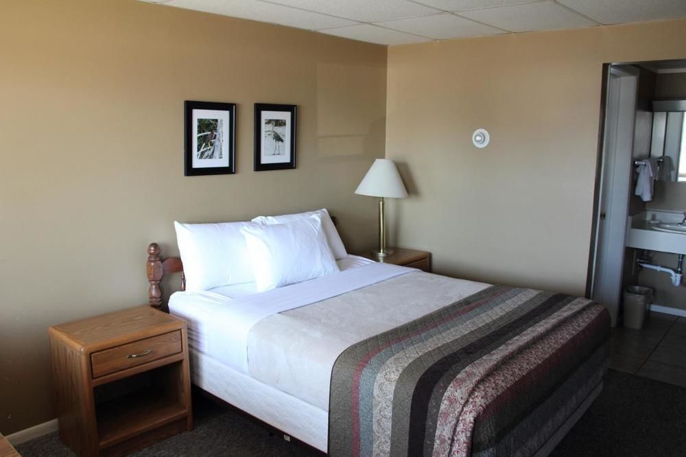 Lakeshor Motor Inn Virginia Zewnętrze zdjęcie